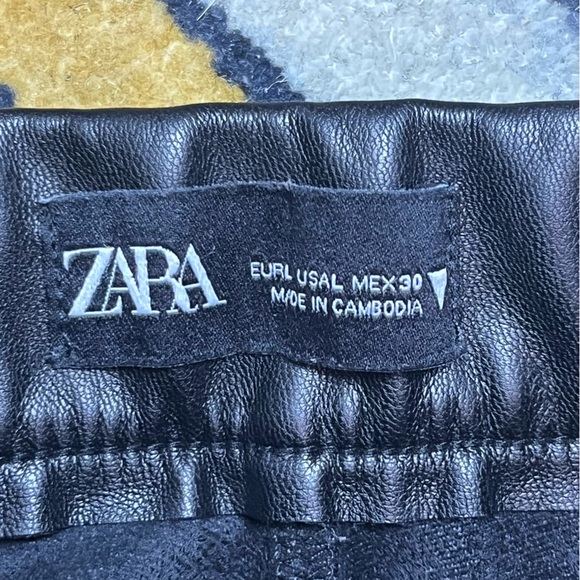 Zara Faux Leather Pants Size Large Black Side Zipper Elastic Waist Ankle Zipper - Picture 7 of 15